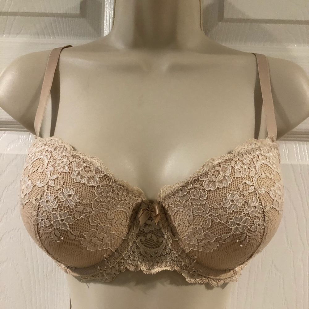 Gilligan & O’Malley Beige Bra